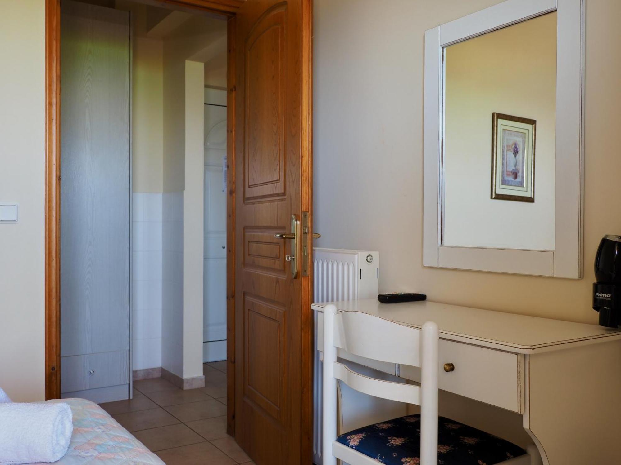 Appartement Iliopetro à Monemvasia Extérieur photo